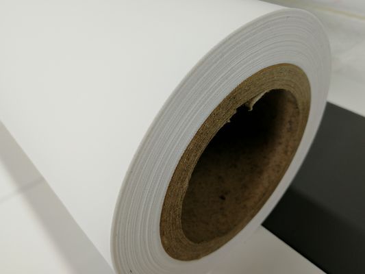 Sanitary Napkins 20GSM PE Breathable Film Light Weight Non Woven Fabric
