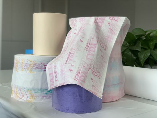 Soft Non Woven Fabric 24gsm PE Breathable Film Breathable Adult Diaper Film